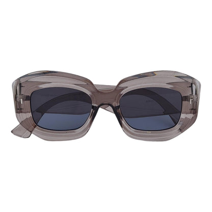 VINTAGE THICK FRAMED RETRO SUNNIES